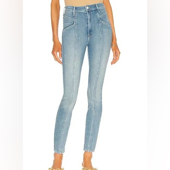 MOTHER Swooner Hover High Waist Seamed Skinny Jean in Blowing Kisses - Picture 5 of 14